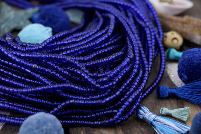 Classic Blue, Color of the Year 2020, beads