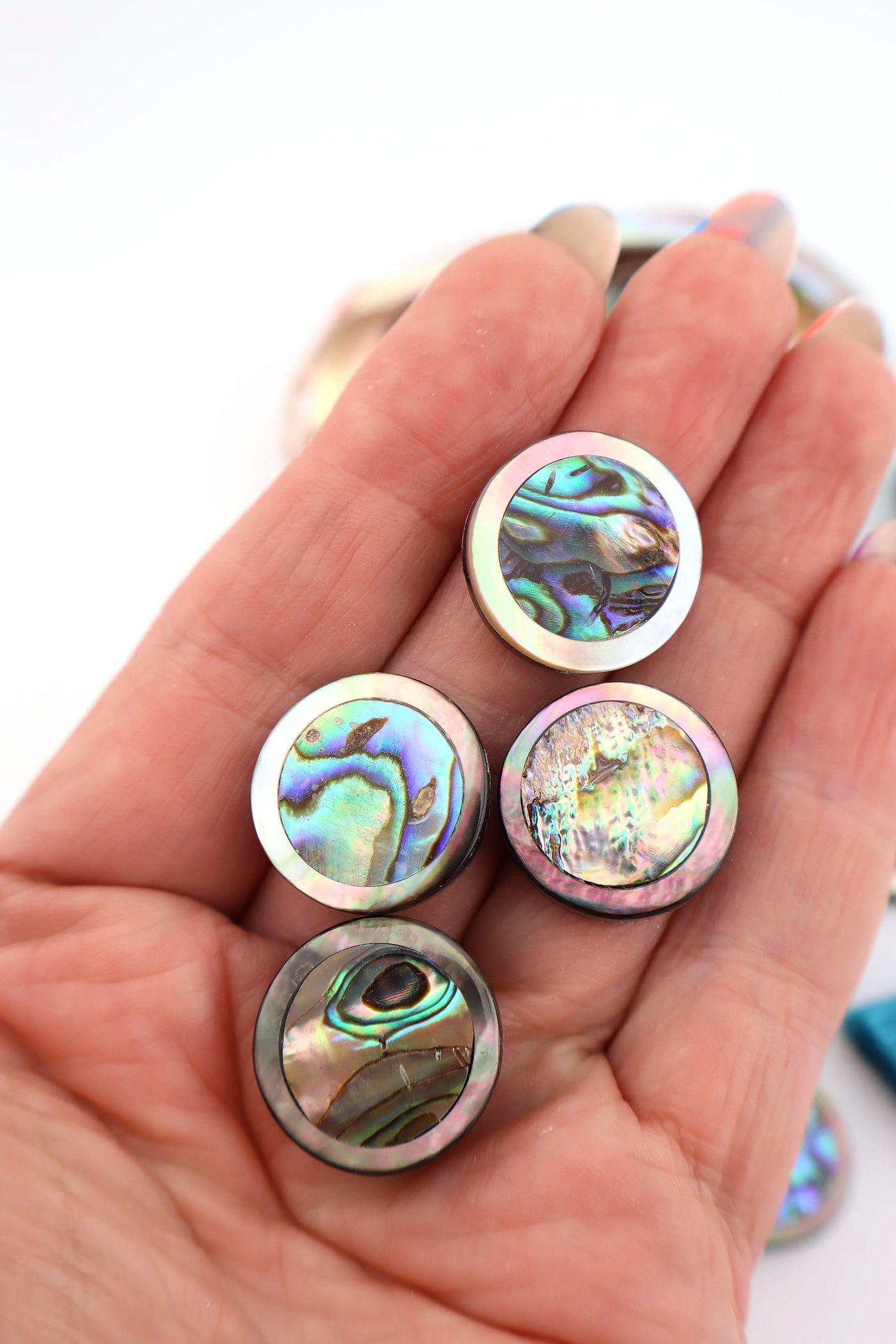 20mm Abalone Inlaid Coin Bead, 1 Charm, blingy beach girl style, this bead works as a focal pendant