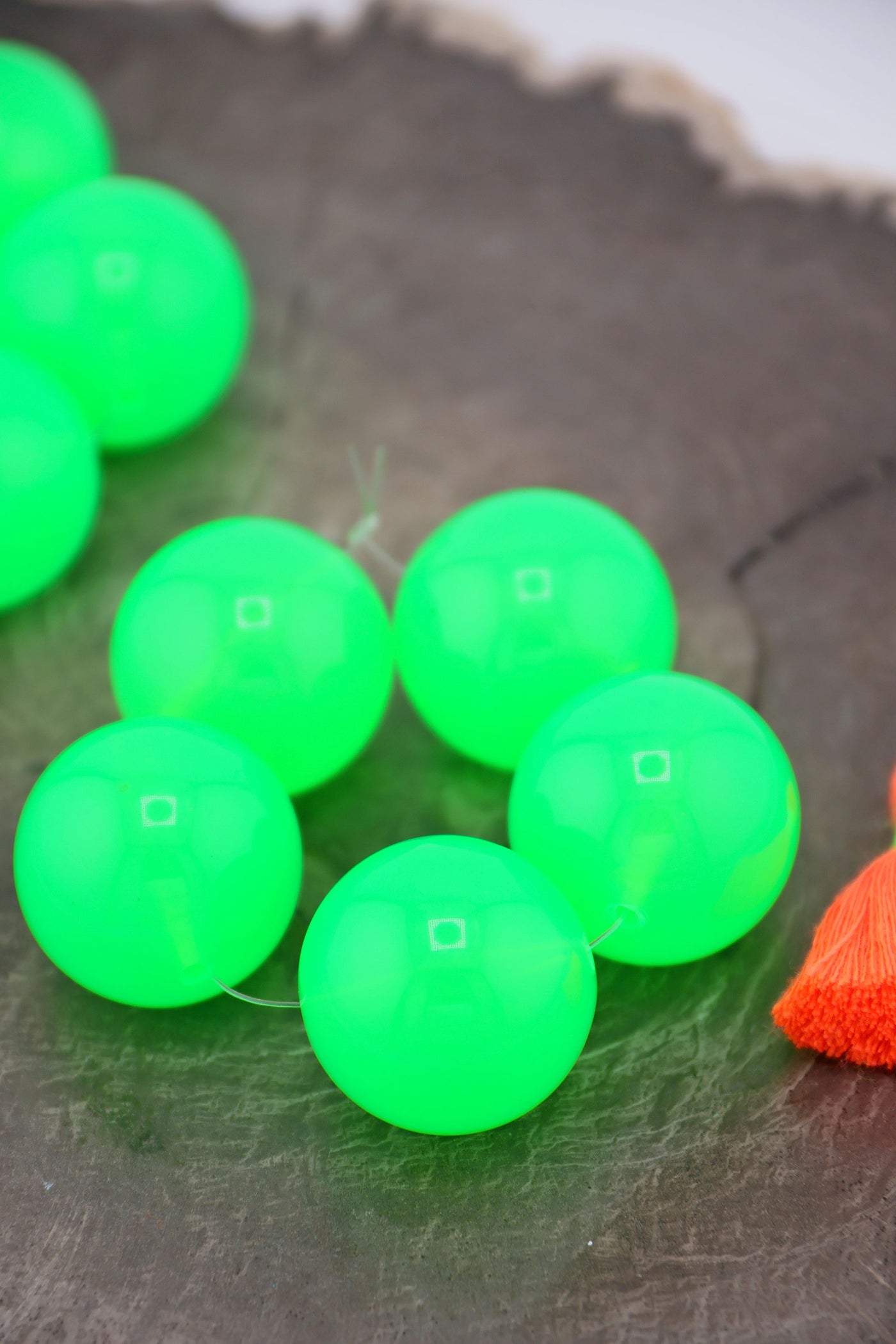 Neon Green German Resin Round Beads, 25mm, 5 Beads