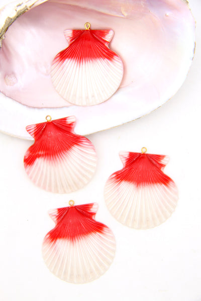 Clam Shell, Red & White Vintage German Resin Pendant, Mermaidcore Charm, 1 pc.