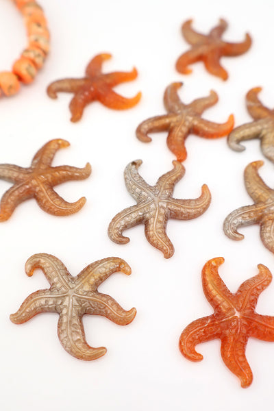 Golden Spiced Honey Starfish German Resin Charm, 30mm, 1 Pendant