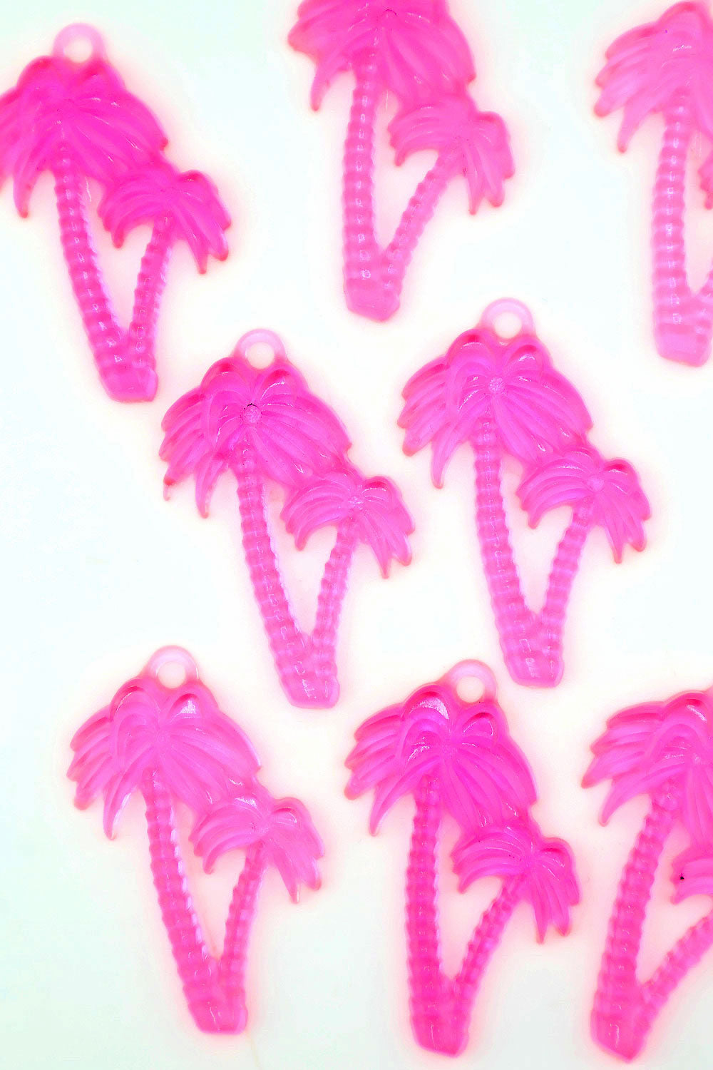 Neon Pink Palm Tree Pendant, German Resin, 45mm, 1 UV Reactive Charm