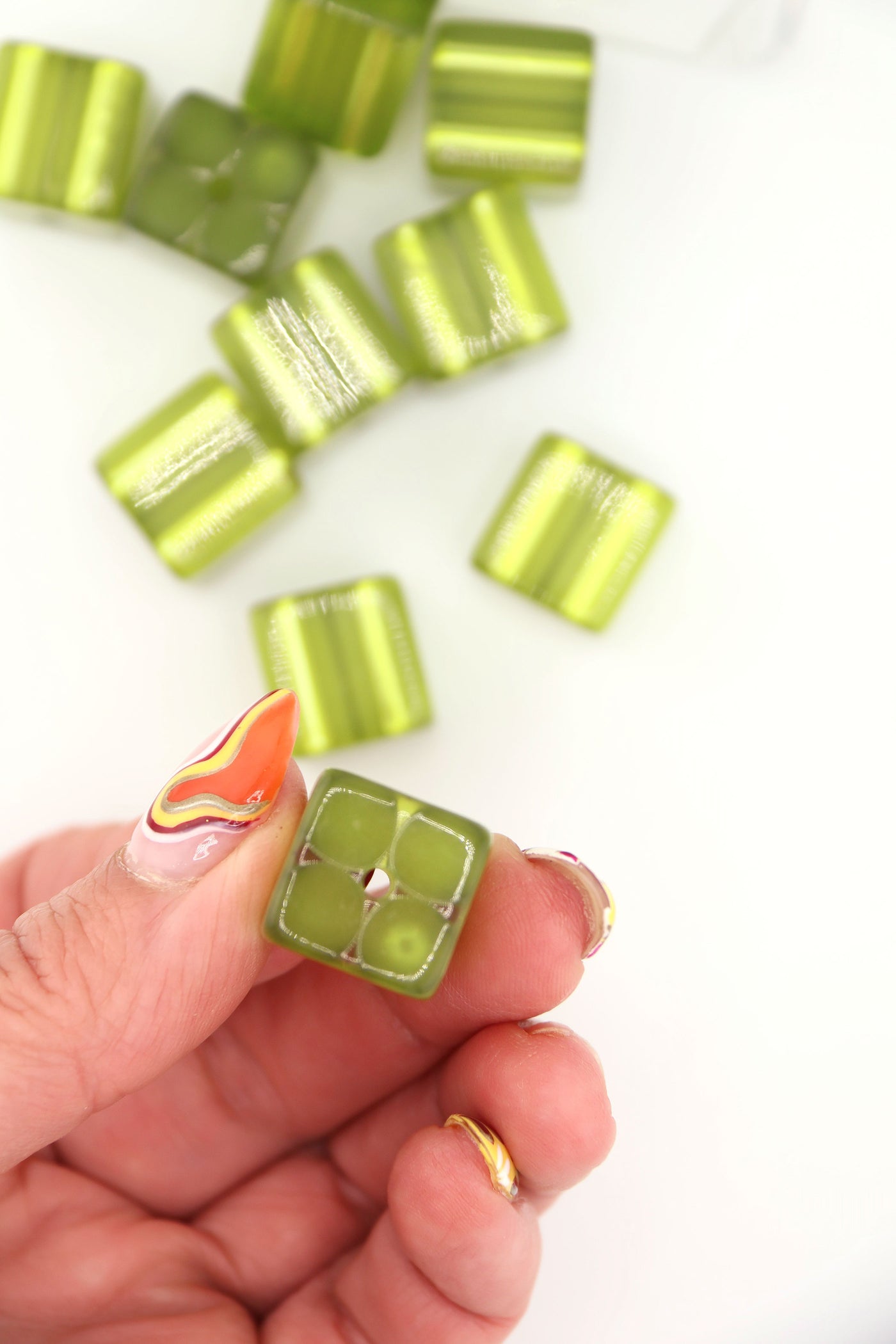 15mm Retro Christmas Olive Moon Glow Cube Beads for DIY Christmas Jewelry