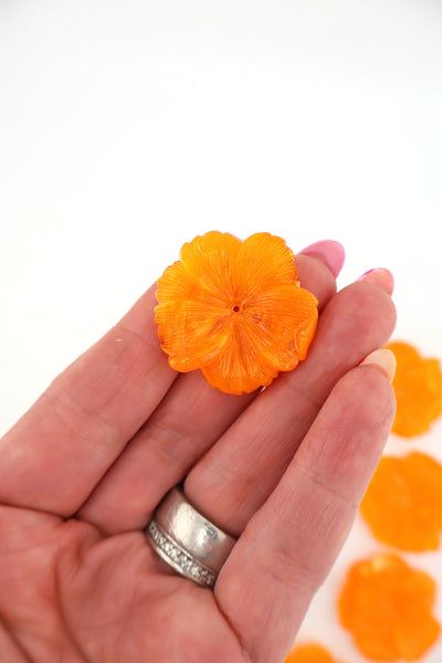 Tangerine Marble Flower Pendant, German Resin, 32mm, 1 Charm