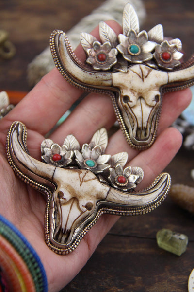Boho Bull Cow Skull With Floral Feather Crown Pendant, 3.5", 1 piece - ShopWomanShopsWorld.com. Bone Beads, Tassels, Pom Poms, African Beads.