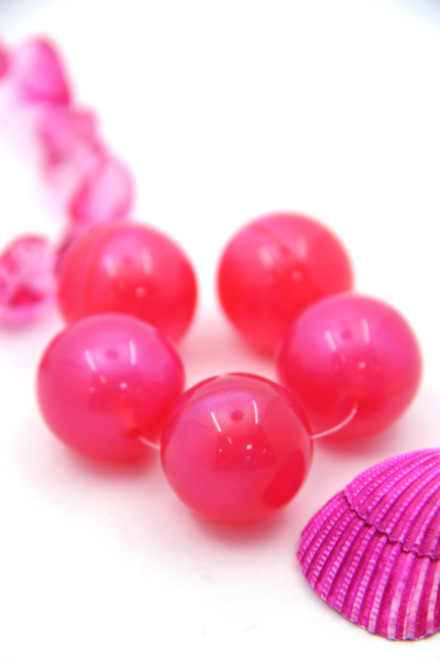 Raspberry Shimmer Barbiecore Resin Round Beads, 22mm, 5 Beads for making pretty in pink jewelry
