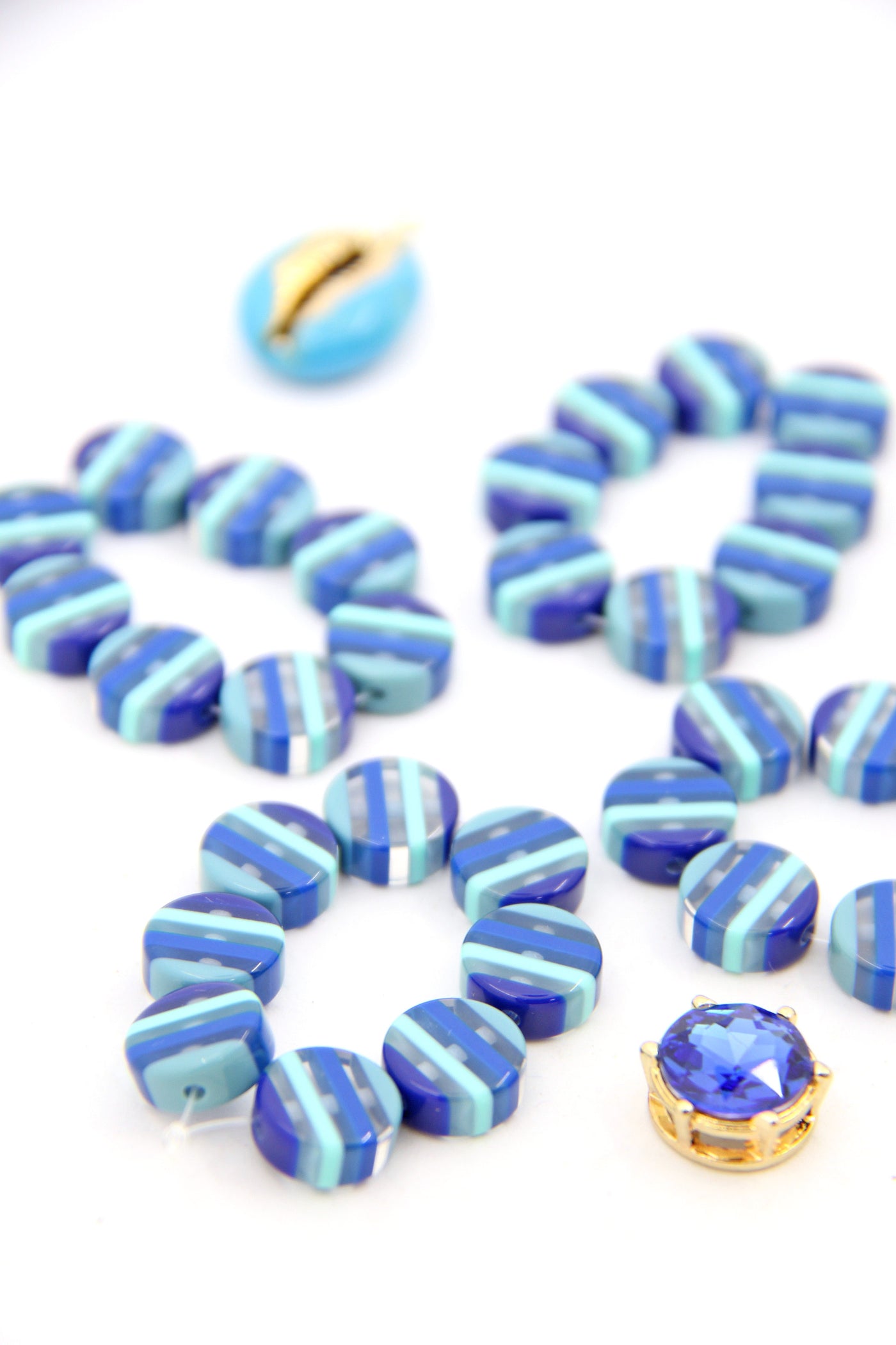 Retro Style Blue Striped Italian Poly Resin Coin, 12mm, 8 Beads