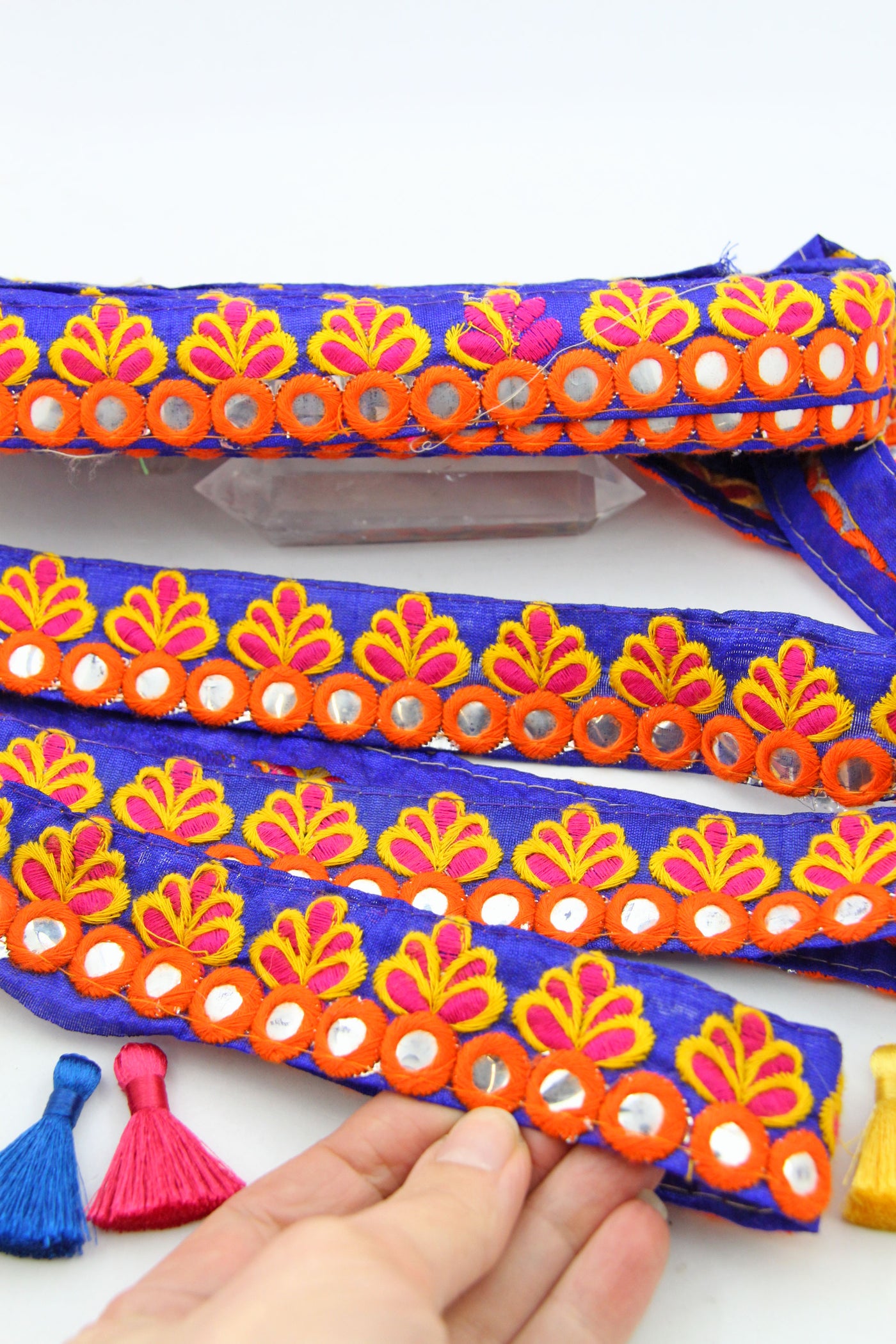 Mirrored Floral Plume Embroidered Silk Trim, Ribbon, Sari Border, 1.25"x1 Yard