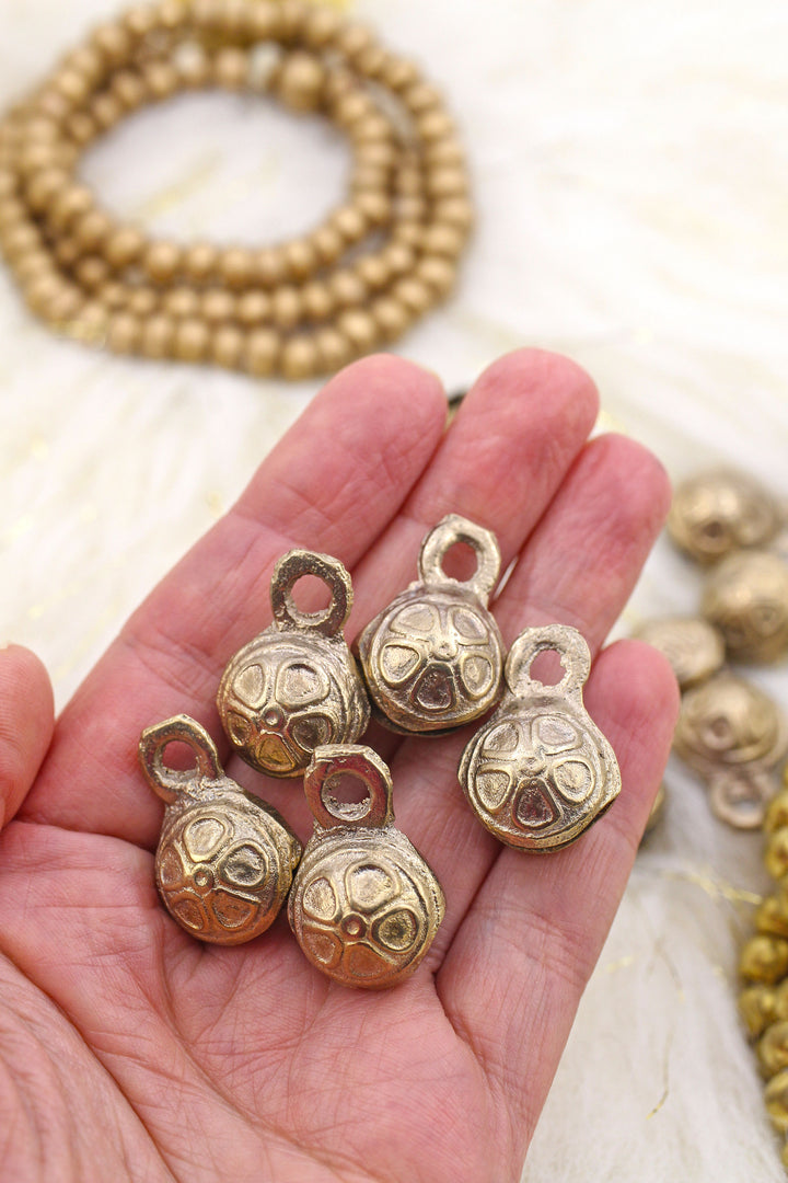 Flower Jingle Bell: Brass Bells with Clapper, Nepal, 16x24mm, 5 pcs.