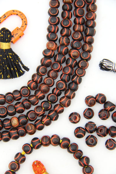 Beads with Lunar Eclipse like pattern 