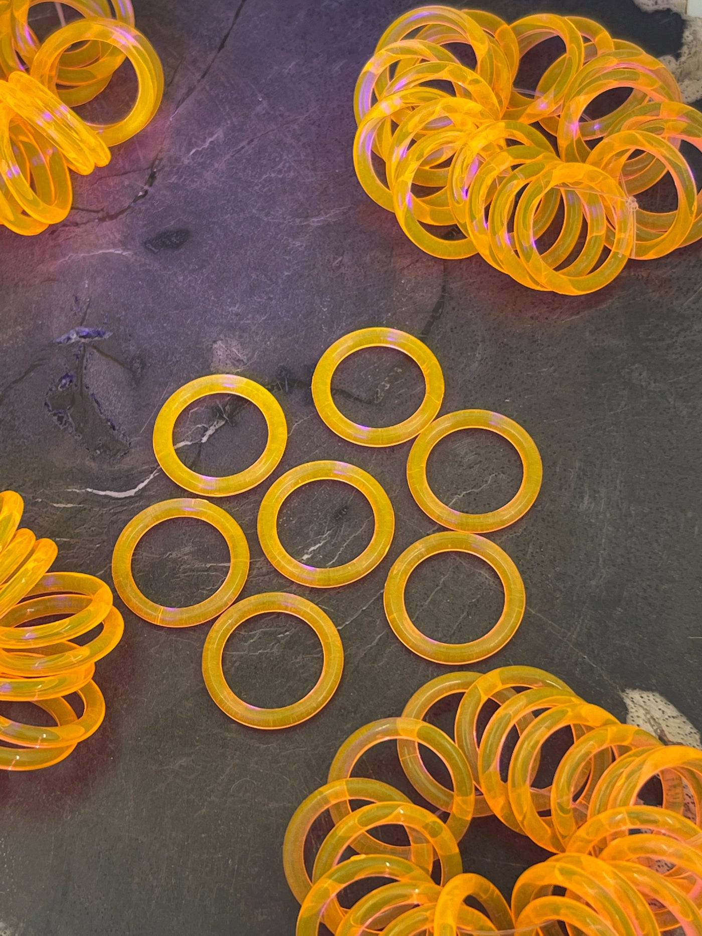 Neon Orange Vintage German Resin Rings, 18mm, 20 Beads