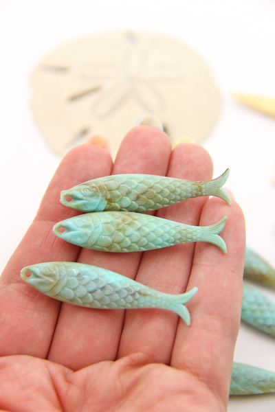 Turquoise Moss Fish Charm, German Resin, 48mm, 1 Pendant