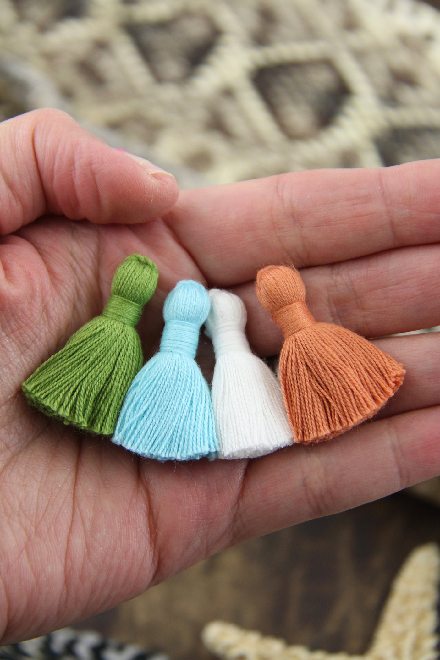 Four Elements Tassel Mix, 1.25" Cotton Fringe w/Solid Binding, 4pieces