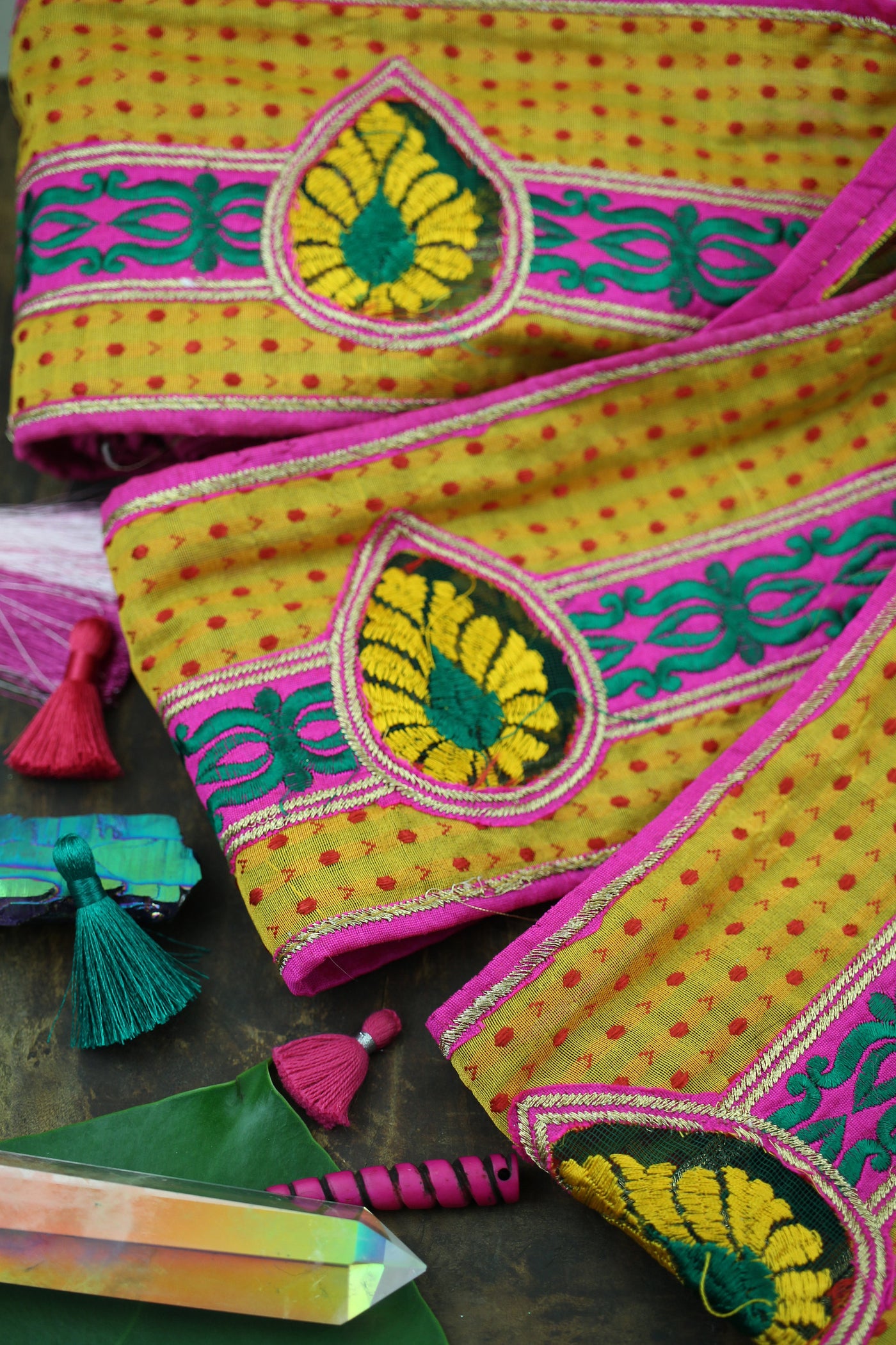 Sunflower Drops: Pink/Yellow Floral Trim, 4.25" x 1 yd