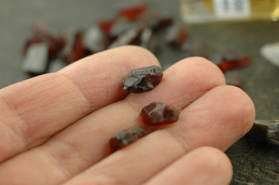 Garnet in the Rough: Un-drilled Rough Gemstone Nuggets, 10 pcs / Assorted Sizes / Natural, Red, Rich, Craft, Jewelry Making Supplies - ShopWomanShopsWorld.com. Bone Beads, Tassels, Pom Poms, African Beads.