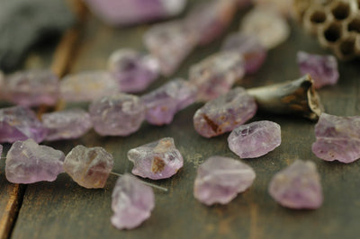 Purple Ice: Amethyst Rough Nugget Beads / 10 beads, 4", 8x10mm / Purple, Orchid Natural Gemstone / Organic, Earthy Jewelry Making Supplies - ShopWomanShopsWorld.com. Bone Beads, Tassels, Pom Poms, African Beads.