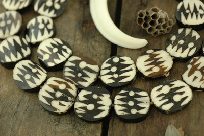 Dotted Chevron African Batik Bone Beads / Black & White Kenyan Flat Disc Beads 23x5mm / Hand-Stained Tribal Beads/ Boho Festival Fashion - ShopWomanShopsWorld.com. Bone Beads, Tassels, Pom Poms, African Beads.