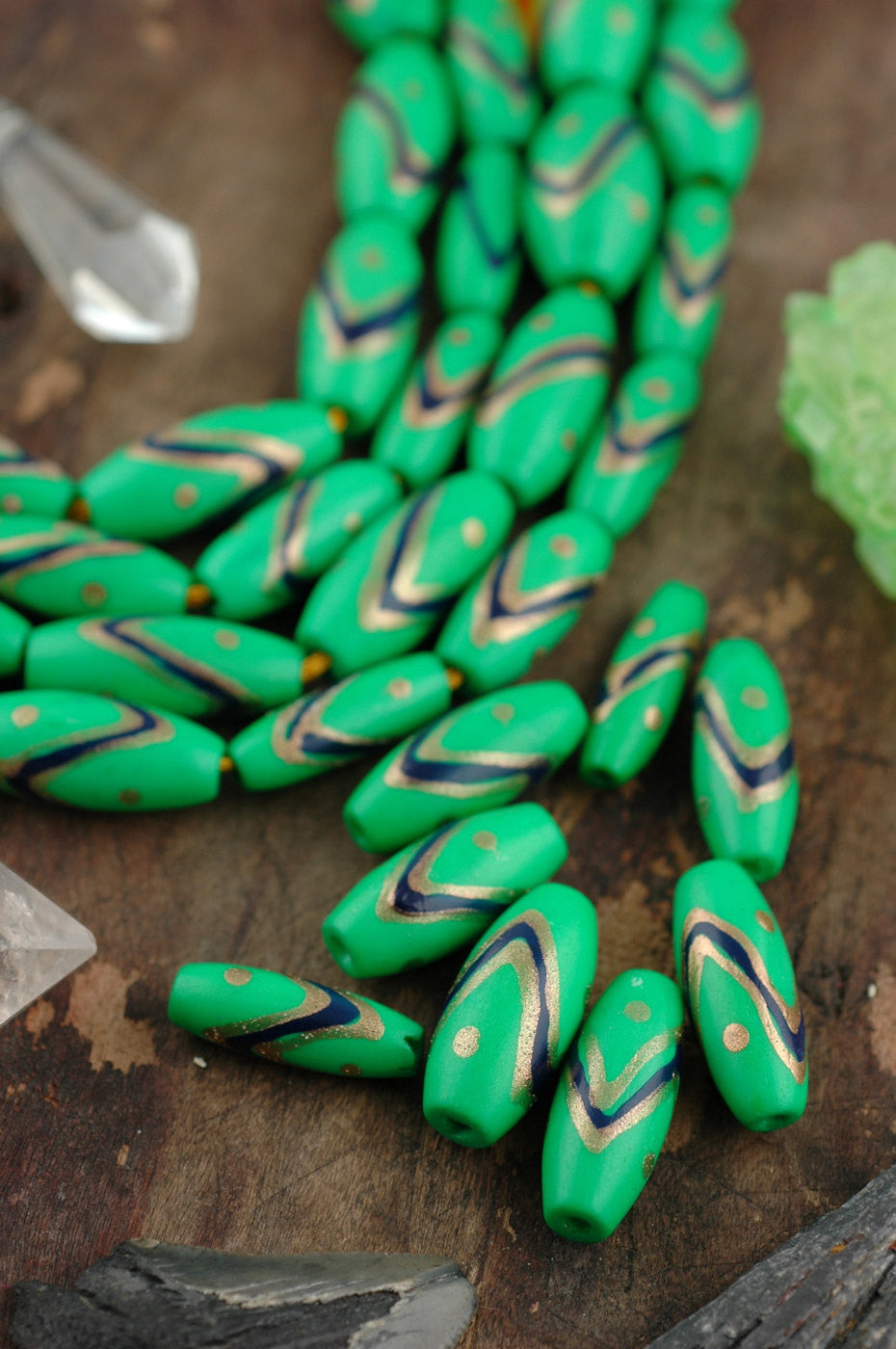 Green Barrel: Green, Gold & Black Chevron Bone Beads, 10x25mm, 8 pieces - ShopWomanShopsWorld.com. Bone Beads, Tassels, Pom Poms, African Beads.